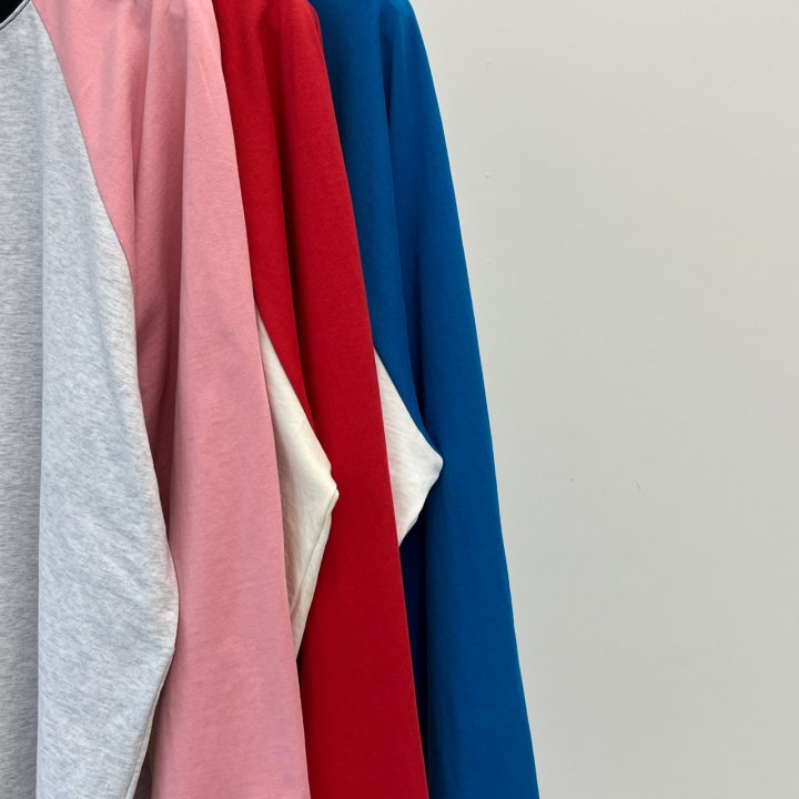 Another Avenue - Korean Women Fashion - #vintagekidsstyle - Viver Raglan Tee - 2