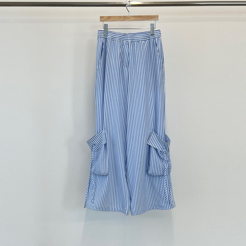 Another Avenue - Korean Women Fashion - #womensfashion - Stripe Pocket Pants - 3