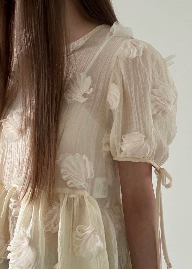 Another Avenue - Korean Women Fashion - #womensfashion - Flower Blouse - 8