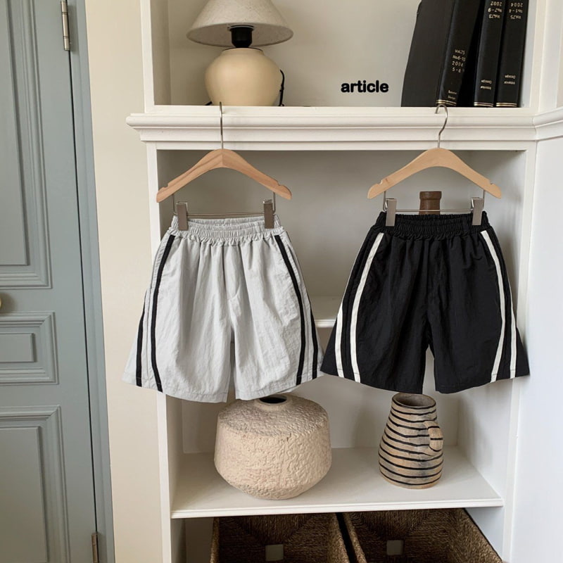 Article - Korean Children Fashion - #Kfashion4kids - Curve Track Shorts