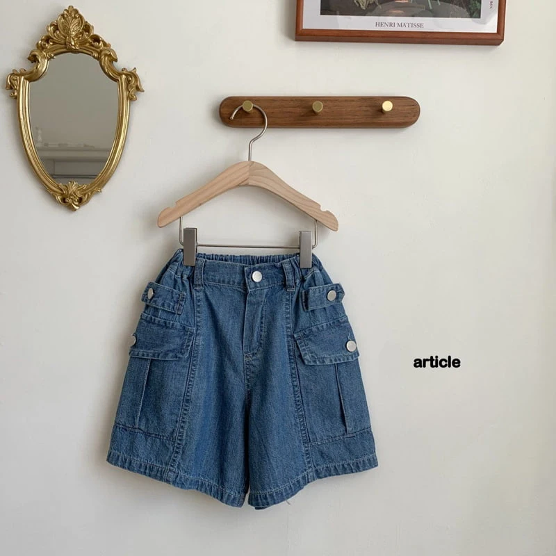 Article - Korean Children Fashion - #prettylittlegirls - Bijo Cargo Bermuda Denim Pants - 3