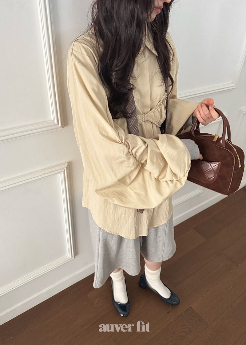 Auver_Fit - Korean Women Fashion - #momslook - Banding Shirring Shirt - 12