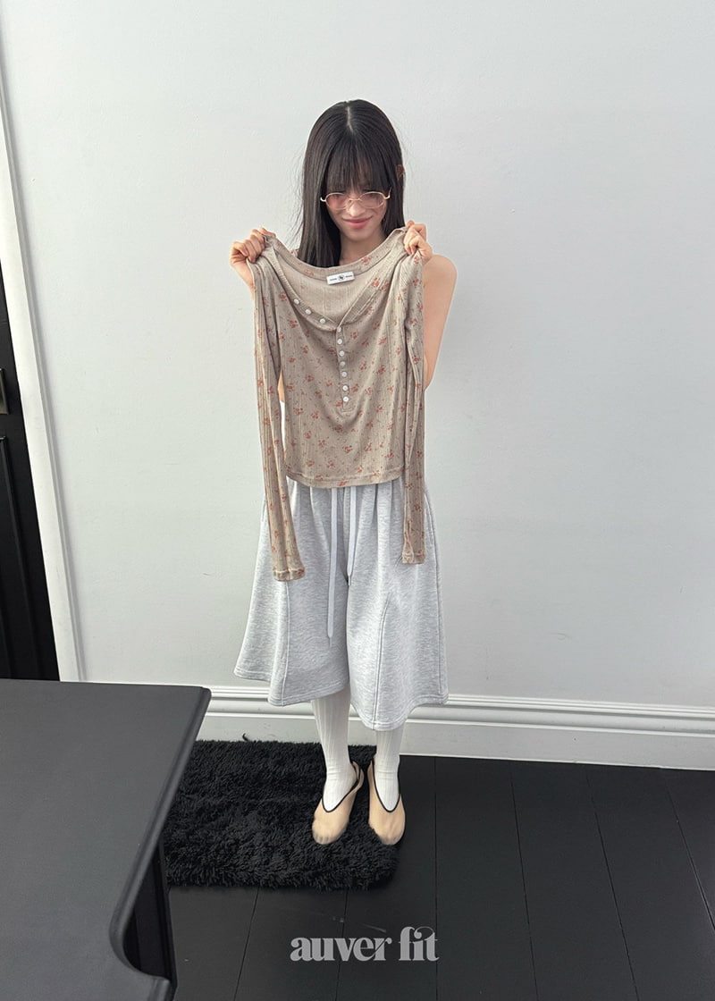 Auver_Fit - Korean Women Fashion - #momslook - Flower Open Top Tee - 7