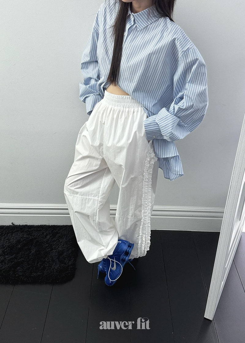 Auver_Fit - Korean Women Fashion - #momslook - Frill Heart Shirt - 4