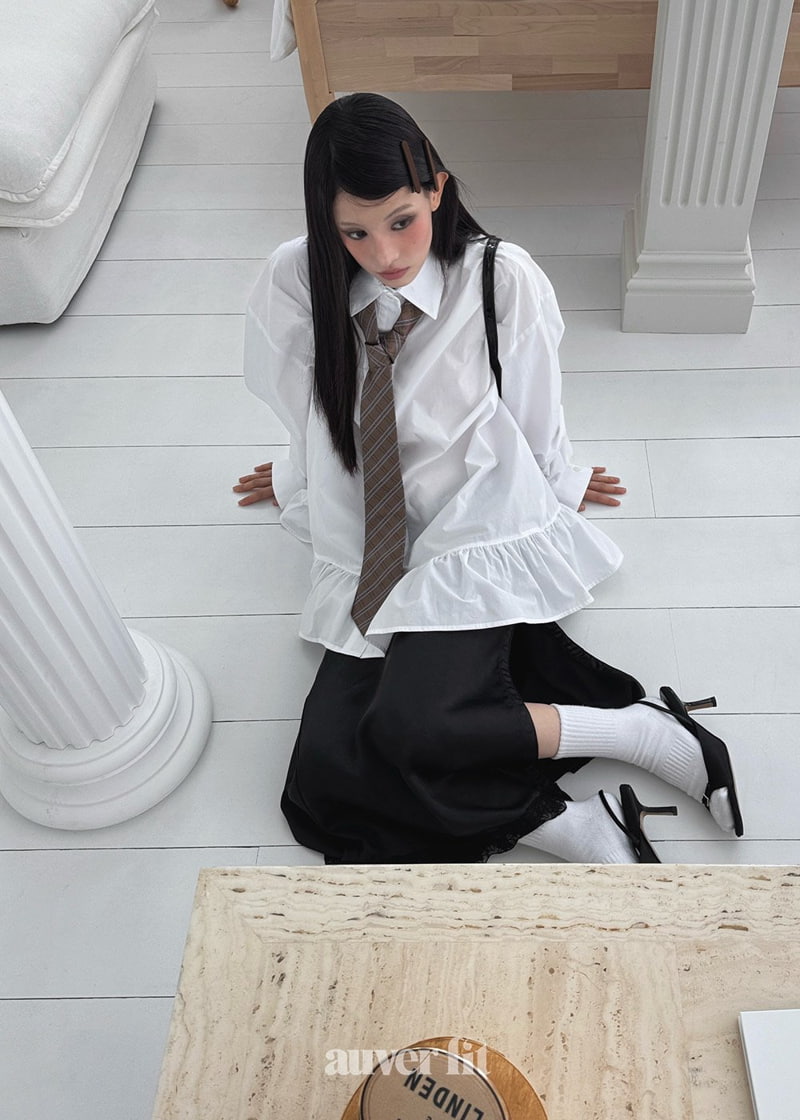 Auver_Fit - Korean Women Fashion - #womensfashion - Frill Heart Shirt - 6