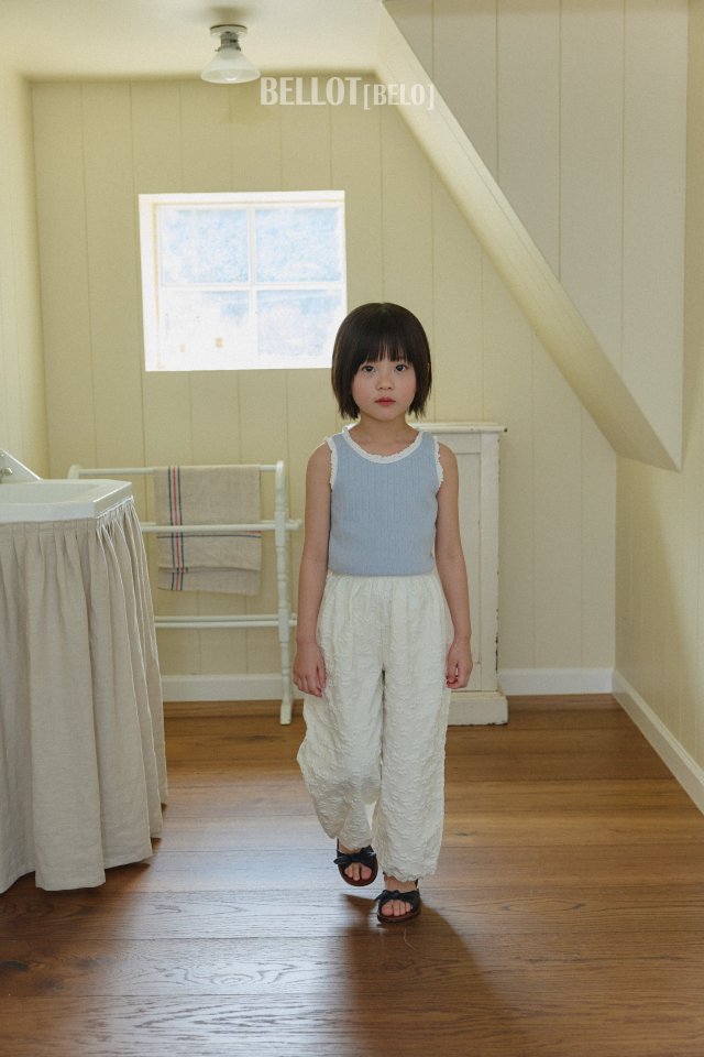 Bellot - Korean Children Fashion - #stylishchildhood - Embossed Flower Pants - 3