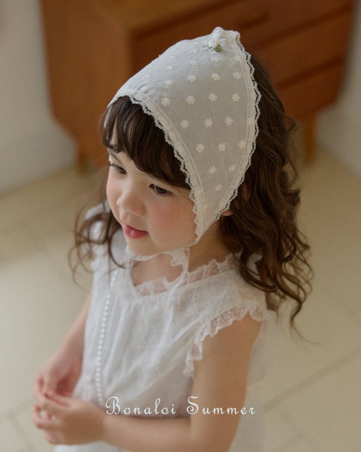 Lace Kerchief by Bonaloi for Child - view 2