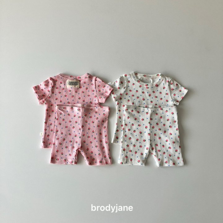 Brody Jane - Korean Baby Fashion - #babyfever - Ribbon Berry Set-up