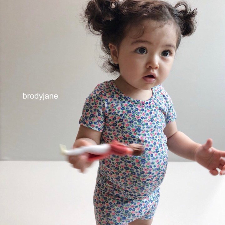 Brody Jane - Korean Baby Fashion - #babyoninstagram - Liberty U-Neck Short Sleeve Set - 8