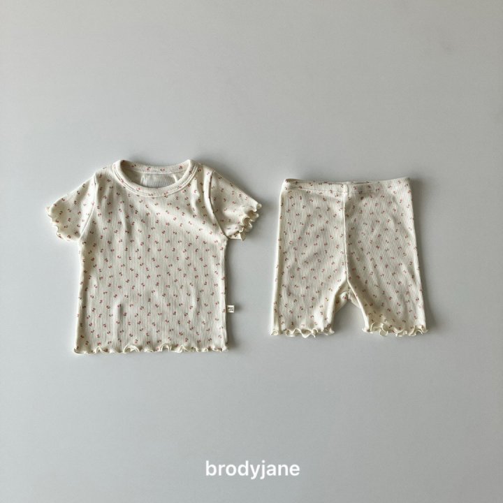 Brody Jane - Korean Baby Fashion - #babyoninstagram - Floral Set-up - 3