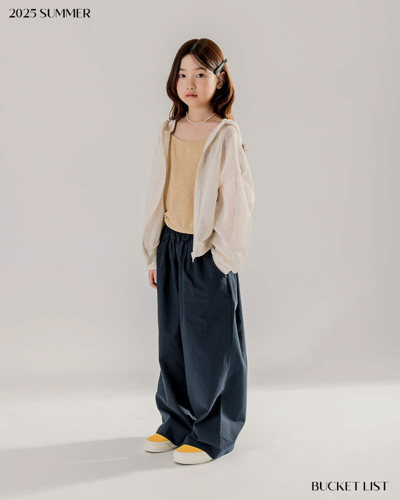 Bucket List - Korean Children Fashion - #prettylittlegirls - Basic Crop Sleeveless Tee - 8