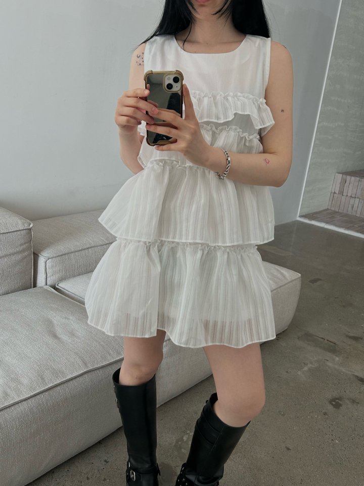 Buckle - Korean Women Fashion - #momslook - Bass Frill One-piece - 3