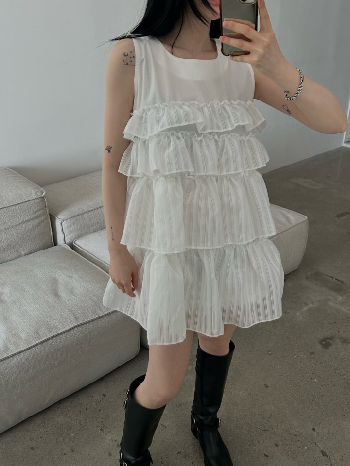 Buckle - Korean Women Fashion - #momslook - Bass Frill One-piece - 5