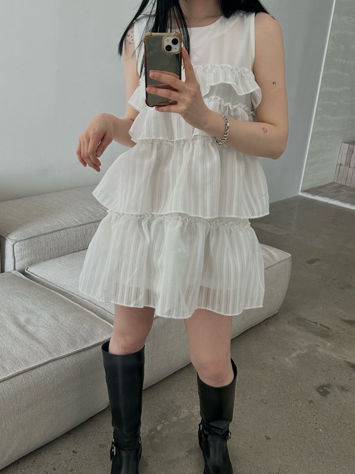 Buckle - Korean Women Fashion - #momslook - Bass Frill One-piece - 7