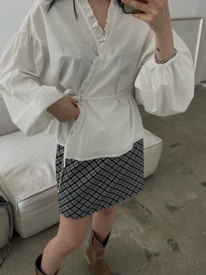 Buckle - Korean Women Fashion - #restrostyle - Frill Balloon Wrap Blouse - 9