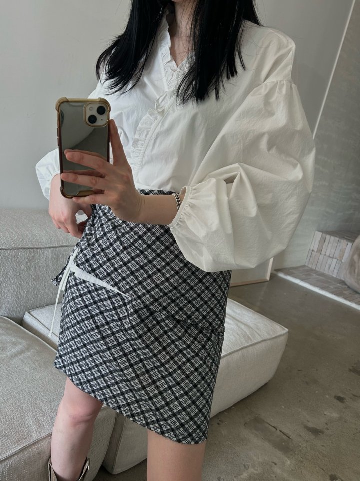Buckle - Korean Women Fashion - #vintageinspired - Frill Balloon Wrap Blouse - 6