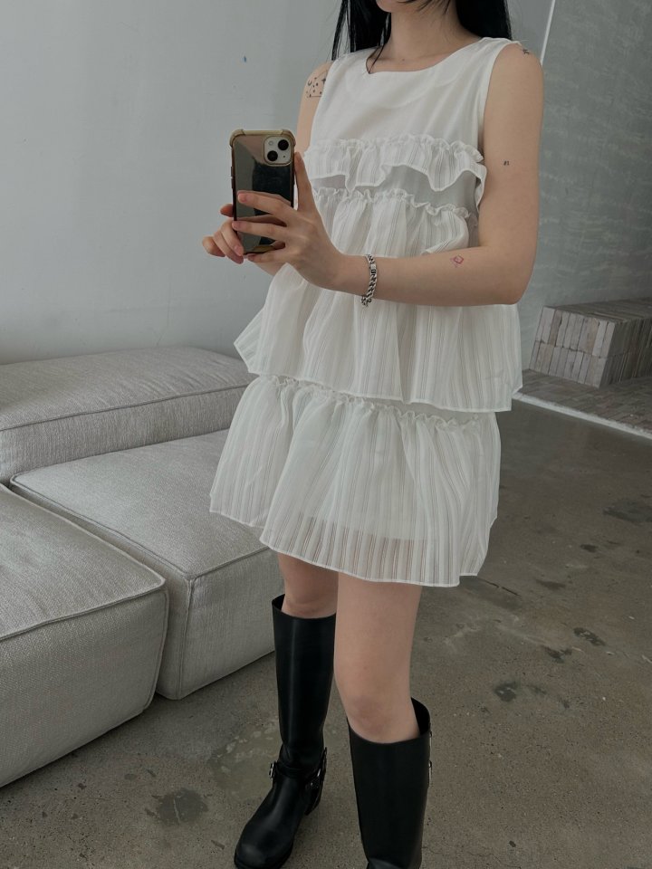 Buckle - Korean Women Fashion - #momslook - Bass Frill One-piece - 4