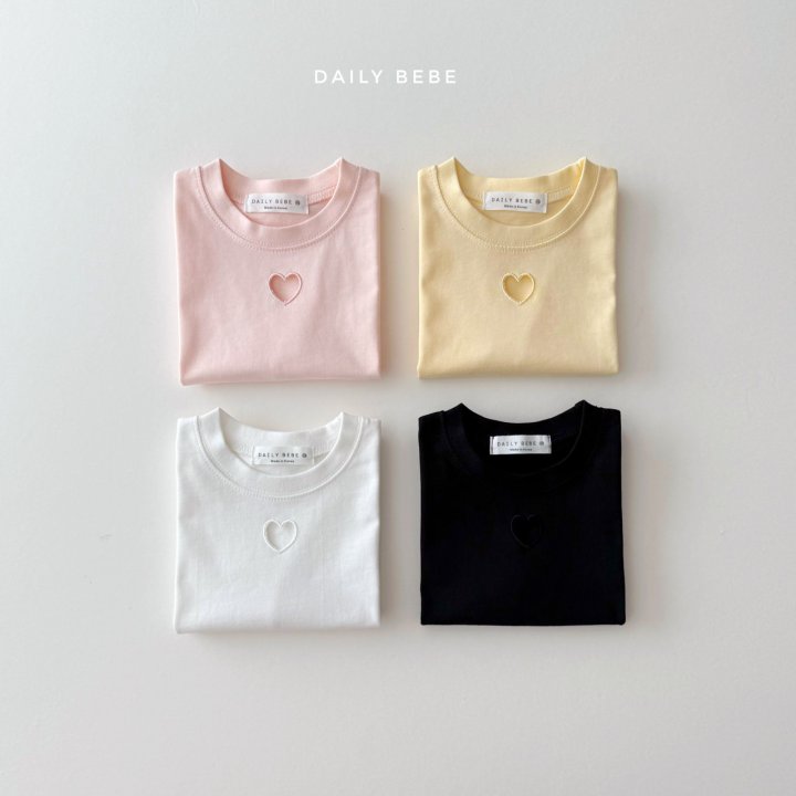 Daily Bebe - Korean Children Fashion - #kidzfashiontrend - Heart Punching Short Sleeve Tee