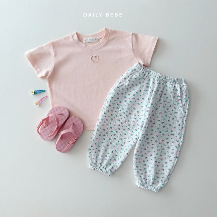 Daily Bebe - Korean Children Fashion - #stylishchildhood - Heart Punching Short Sleeve Tee - 9