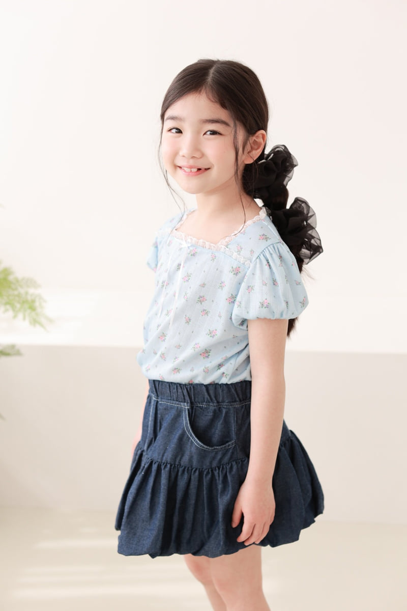 Dalla - Korean Children Fashion - #prettylittlegirls - Eyelet Flower Tee - 11