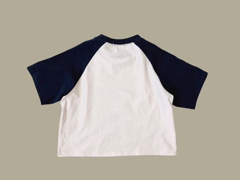 Dore Dore - Korean Children Fashion - #stylishchildhood - Kids Baby Raglan Crop Tee - 4