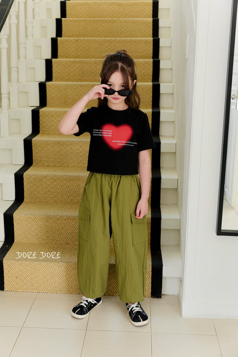 Dore Dore - Korean Children Fashion - #prettylittlegirls - Kids Lettering Heart Crop Tee - 9