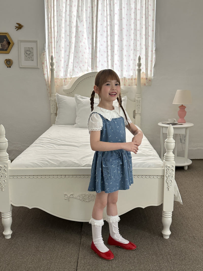 Ellymolly - Korean Children Fashion - #designkidswear - Denim Flower Big Pocket One-piece - 10