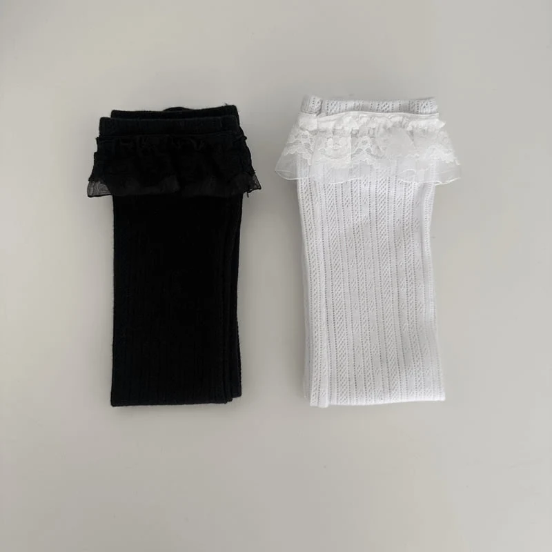 Ellymolly - Korean Children Fashion - #fashionkids - Eyelet Lace Socks - 2