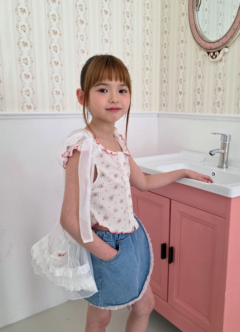 Ellymolly - Korean Children Fashion - #kidsstore - Butterfly Wave Vest - 10