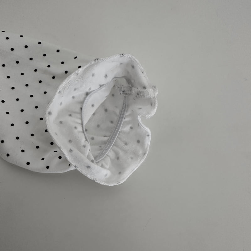 Ellymolly - Korean Children Fashion - #littlefashionista - Dot Wave Socks - 5