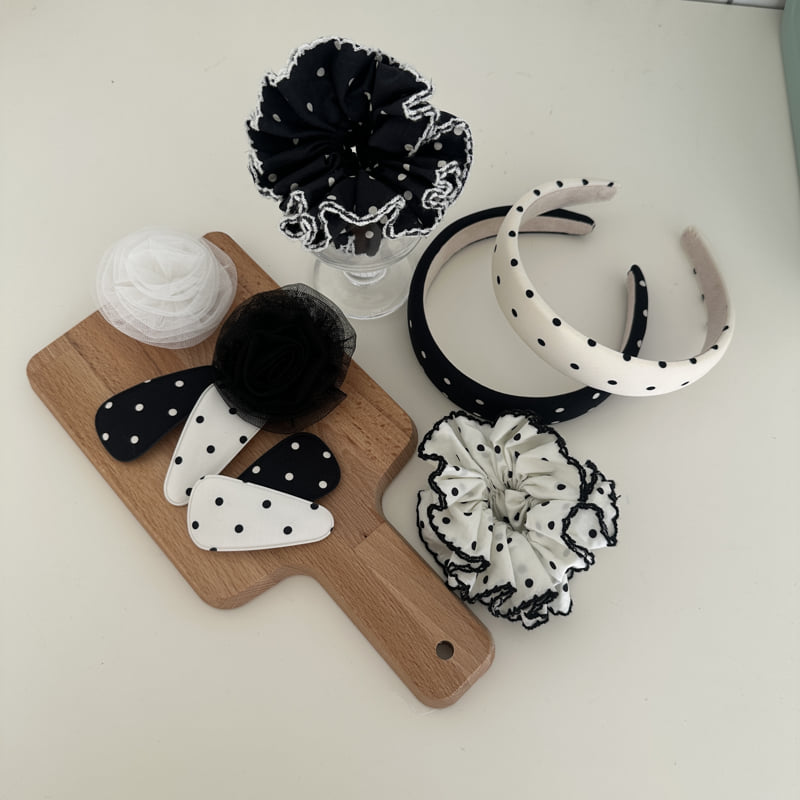 Ellymolly - Korean Children Fashion - #minifashionista - Embossed Dot Headband - 10