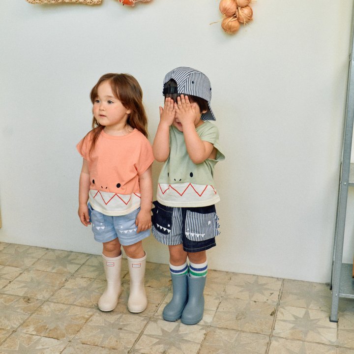 Firstblue - Korean Children Fashion - #Kfashion4kids - Shark Drop Sleeveless Tee - 3