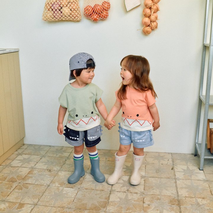 Firstblue - Korean Children Fashion - #kidsstore - Shark Drop Sleeveless Tee