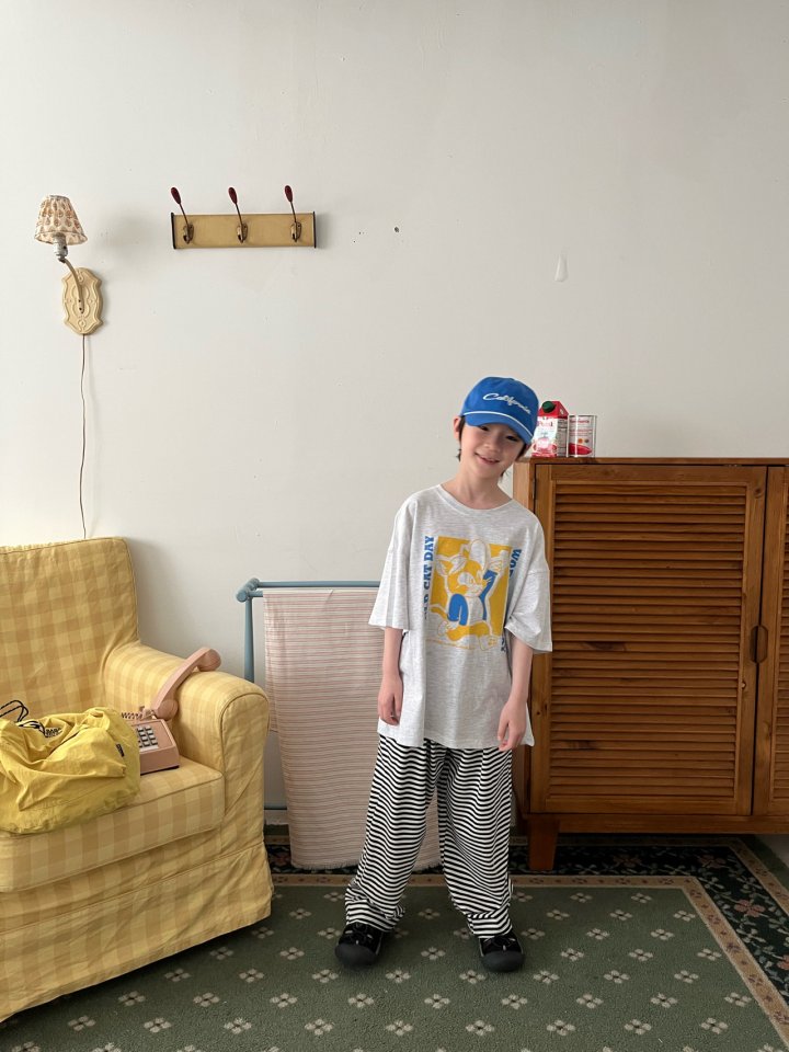 Grue Baba - Korean Children Fashion - #Kfashion4kids - Cat the Day Tee - 11