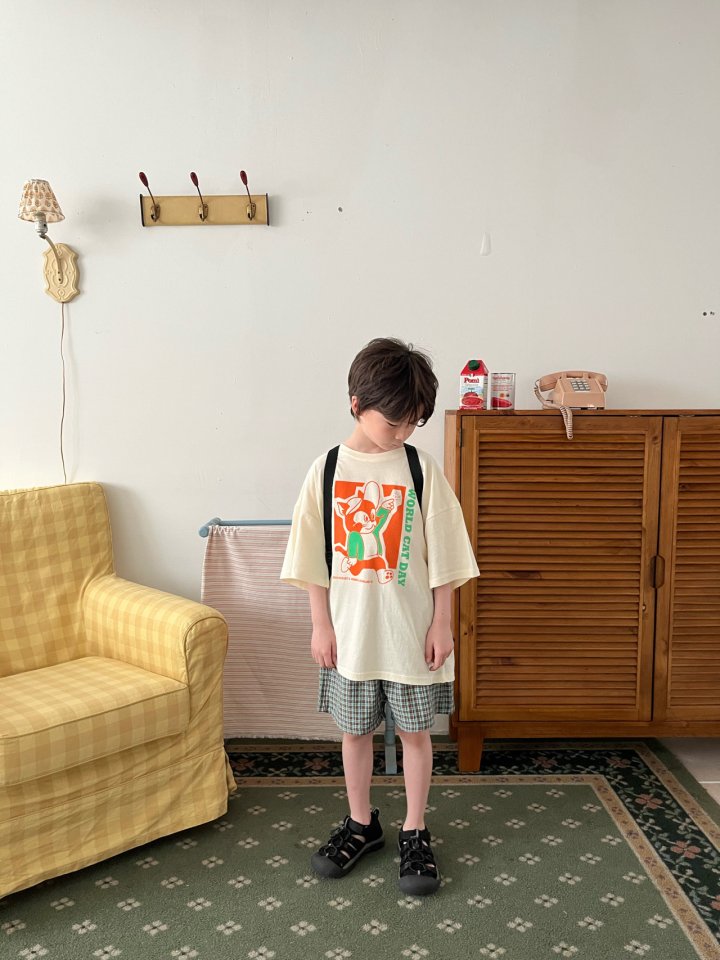 Grue Baba - Korean Children Fashion - #discoveringself - Cat the Day Tee - 6