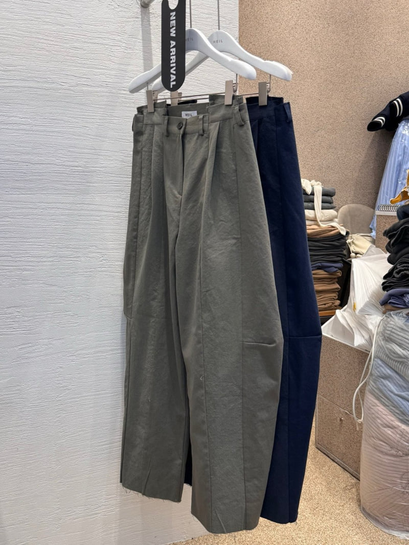 Heil - Korean Women Fashion - #momslook - Sica Slit Pants - 12