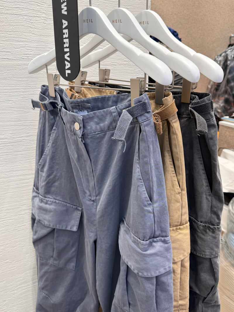 Heil - Korean Women Fashion - #momslook - Pigment Cargo Pants - 5