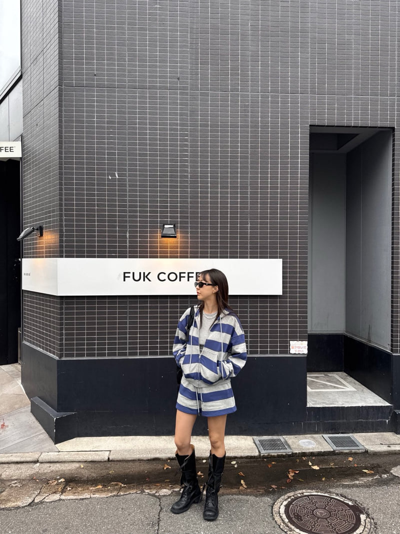 Heil - Korean Women Fashion - #womensfashion - Stripe Shorts