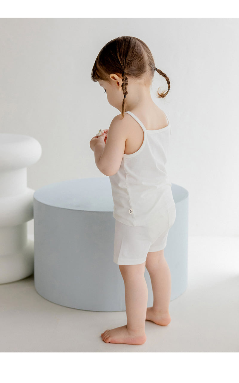 Kids Clara - Korean Baby Fashion - #babyoutfit - Pure Basic Strap Sleeveless (set of 2) - 7