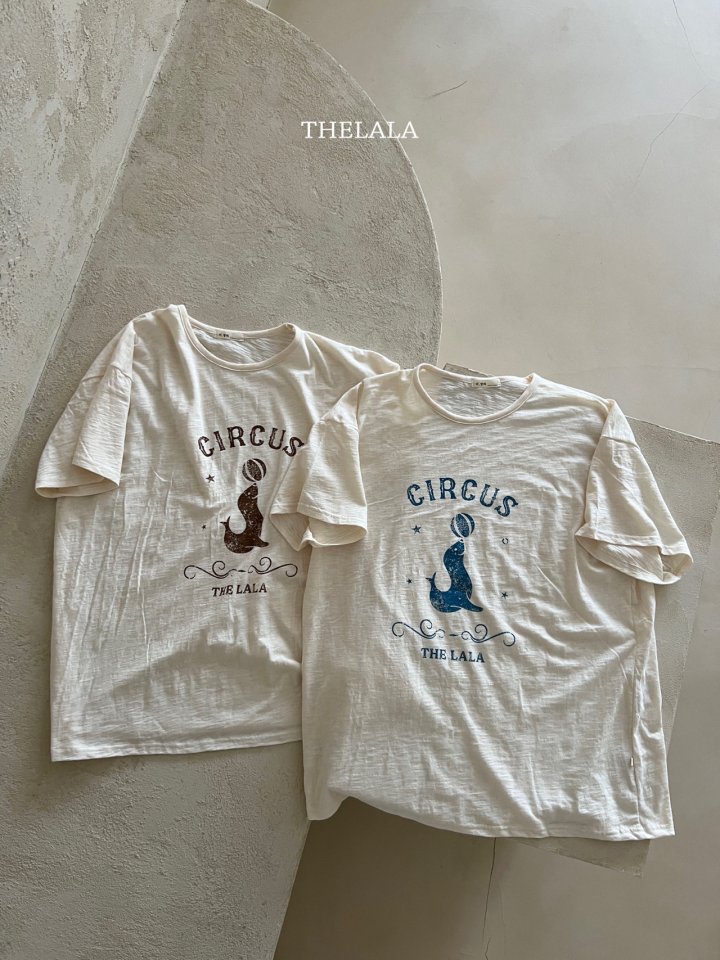 Lala - Korean Women Fashion - #womensfashion - Seal Mom Tee - 10