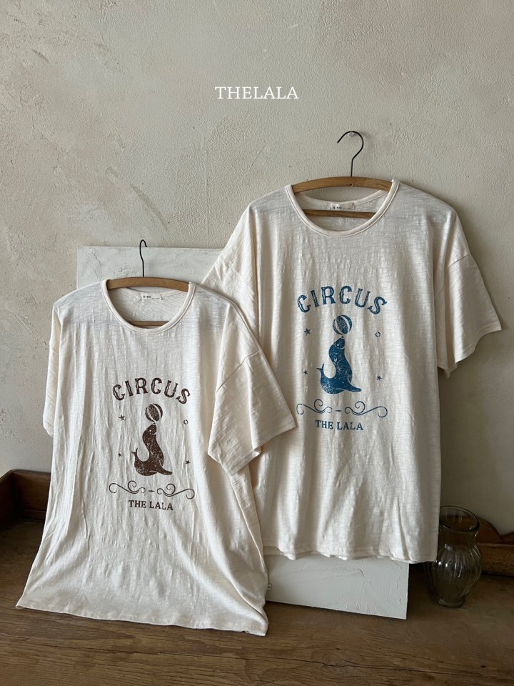 Lala - Korean Women Fashion - #womensfashion - Seal Mom Tee - 8