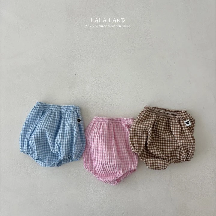 Lalaland - Korean Baby Fashion - #babyootd - bebe Balloon Check Bloomers