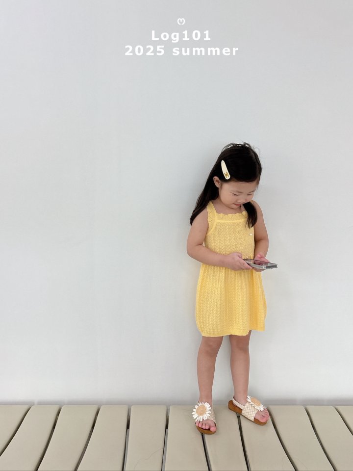 Log101 - Korean Children Fashion - #designkidswear - Wavy Knit Dress - 3