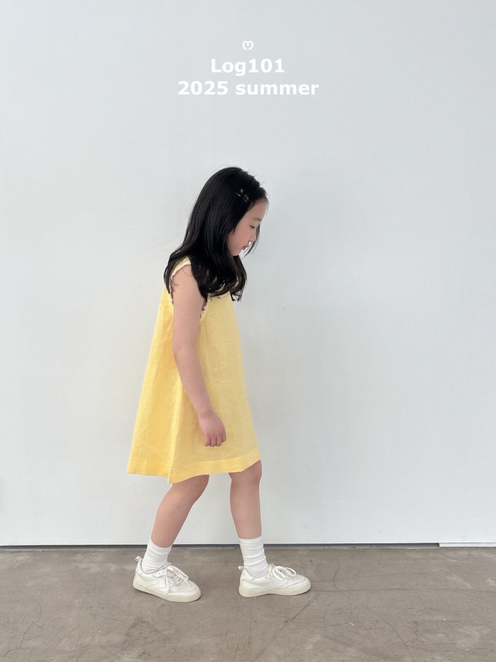 Log101 - Korean Children Fashion - #prettylittlegirls - Linen Shirring Dress - 10