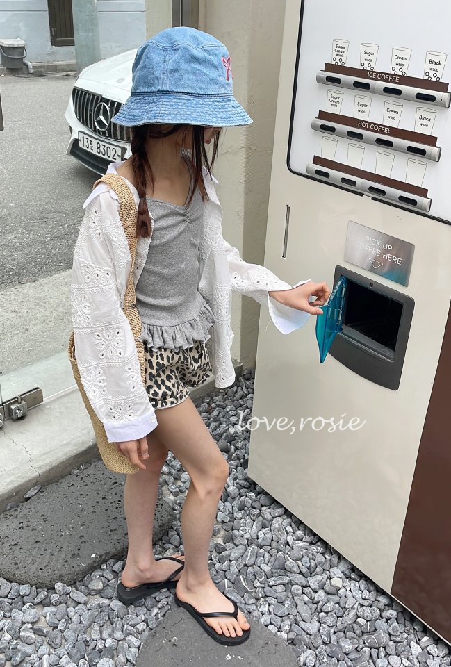 Love Rosie - Korean Children Fashion - #minifashionista - Frill Hem Sleeveless Tee - 10