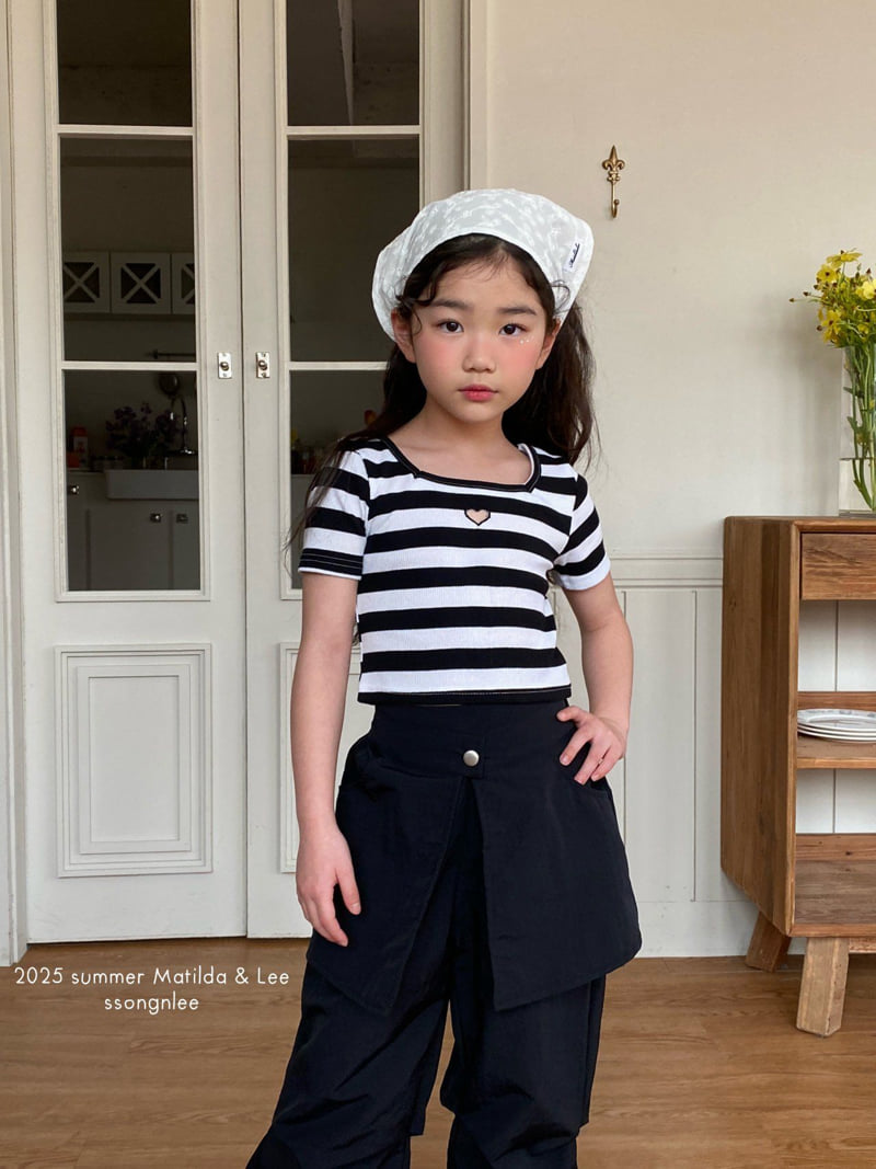Matilda & Lee - Korean Children Fashion - #Kfashion4kids - Heart Hole Tee - 7