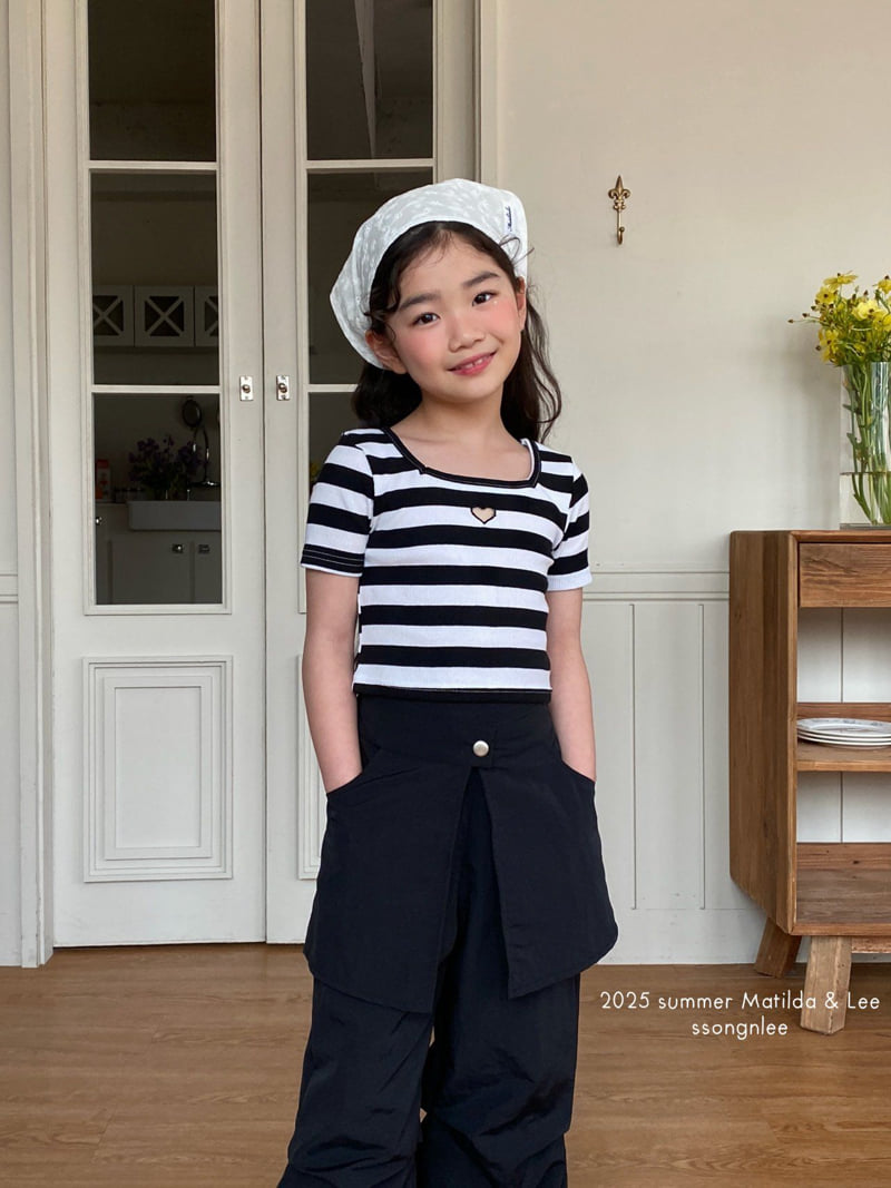 Matilda & Lee - Korean Children Fashion - #kidzfashiontrend - Heart Hole Tee - 6