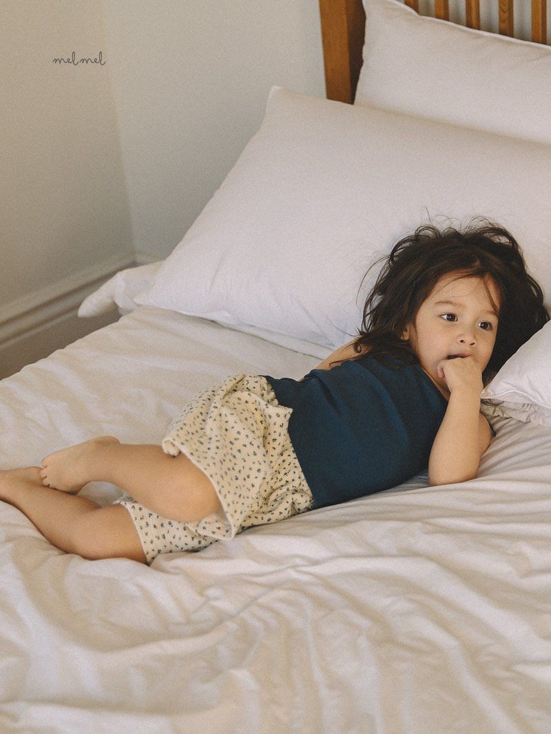 Melmel - Korean Children Fashion - #kidsshorts - Cropped Shorts - 4