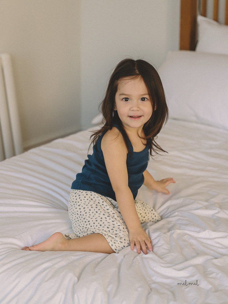 Melmel - Korean Children Fashion - #littlefashionista - Cropped Shorts - 7