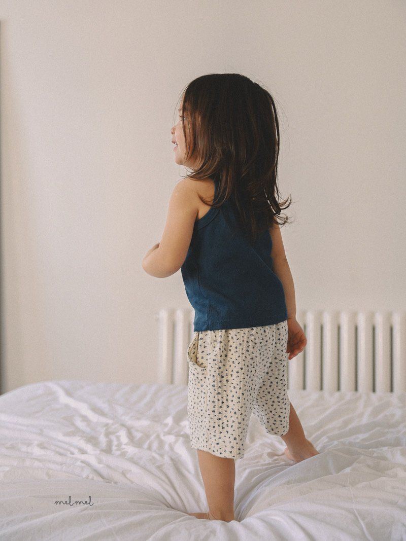 Melmel - Korean Children Fashion - #prettylittlegirls - Cropped Shorts - 10